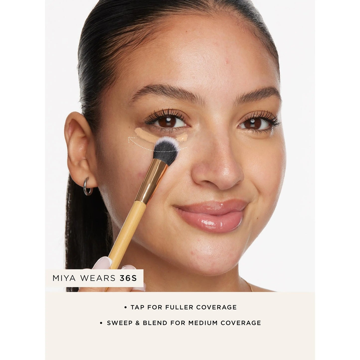 Angled Concealer Brush for Smooth Makeup Application Soft Dense Bristles for Flawless Finish